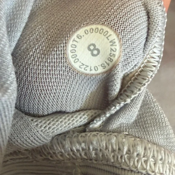 Women's Gray and Pink Lululemon Energy Bra size 8 - Picture 8 of 8